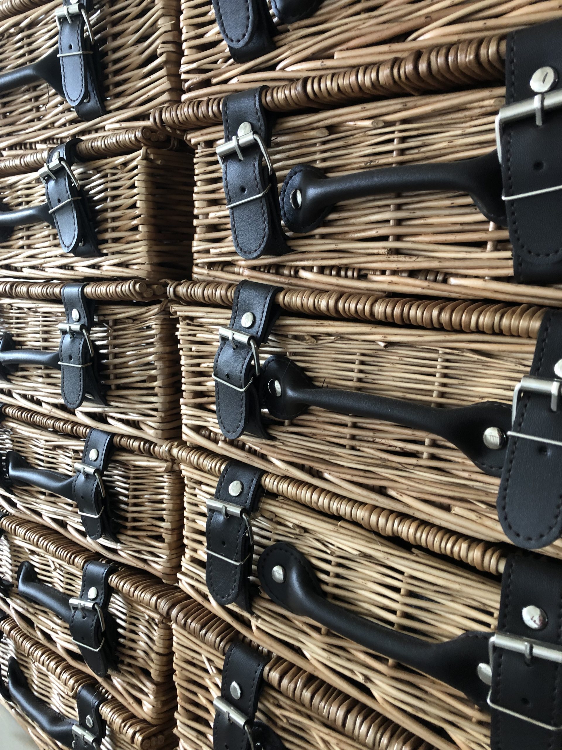 12″ Hamper Somerset Hamper Company