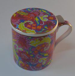 T2 Purple mug & tea hamper - Image 3
